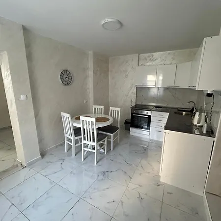 Sweet White In * בלגרד