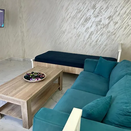 דירה Sweet White In *