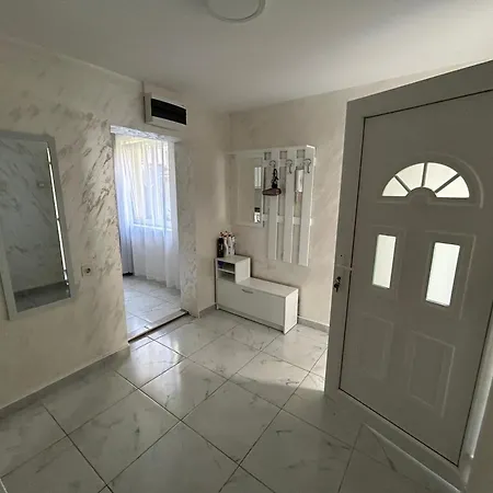 דירה Sweet White In בלגרד